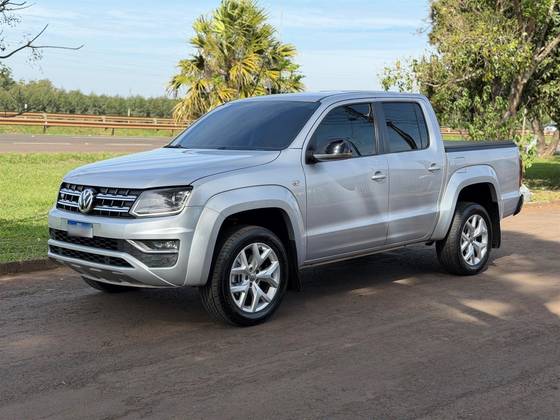 VOLKSWAGEN AMAROK 3.0 V6 TDI DIESEL HIGHLINE CD 4MOTION AUTOMÁTICO VOLKSWAGEN AMAROK 3.0 V6 TDI DIESEL HIGHLINE CD 4MOTION AUTOMÁTICO